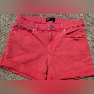 Women’s Gap brand shorts size 4/27 Red denim